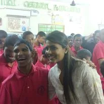 Actor Aishwarya Rajesh visiting residents at Hope Chennai